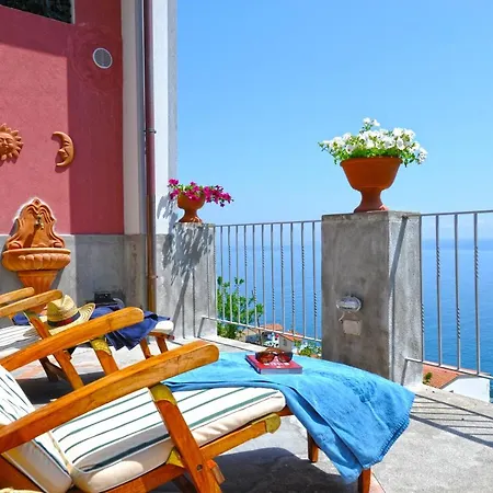 Palazzo Rocco Red Moon In Lägenhet Praiano